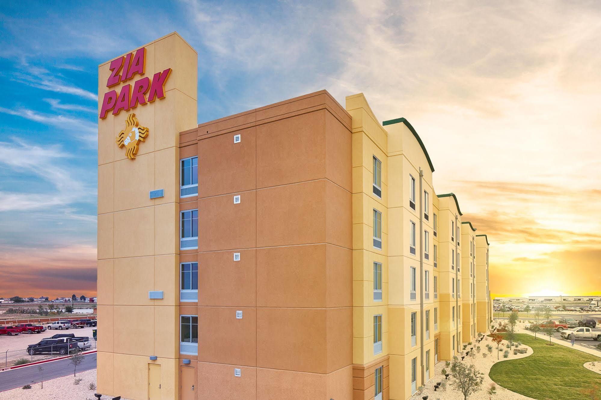 Zia Park Casino, Hotel, & Racetrack Hobbs Exterior foto